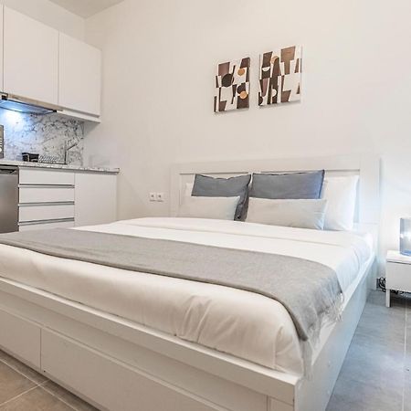 Phaedrus Living: City Center Executive Flat Stadiou Athen Eksteriør bilde